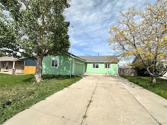 780 2nd St, Bennett, CO 80102