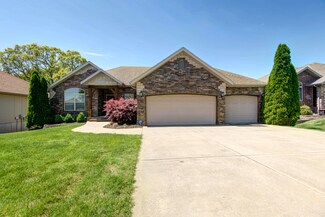 5245 S Carson St, Battlefield, MO 65619