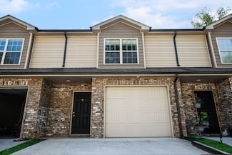 135 Country Ln Unit 302, Clarksville, TN 37043