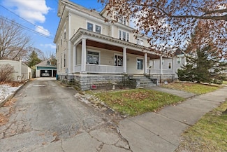 92 Church St, Rutland, VT 05701