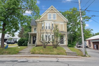 253 York St, York, ME 03909