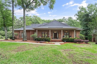 7004 Charleston Oaks Dr N, Mobile, AL 36695