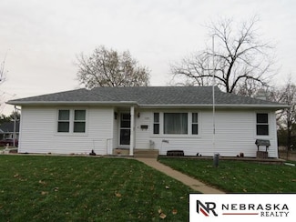 1121 Douglas St, Wayne, NE 68787