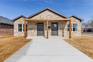 2002 16th St Unit A & B, Lubbock, TX 79401