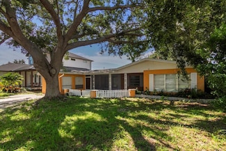 2317 Grove St, Sarasota, FL 34239