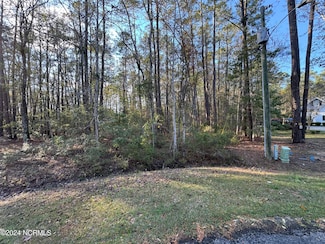 9 Mashie Ct SW, Carolina Shores, NC 28467