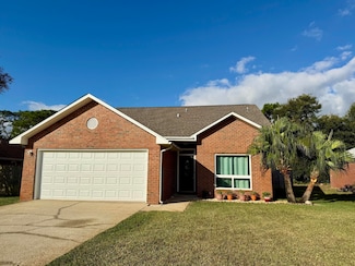 2043 Jessica Way, Navarre, FL 32566