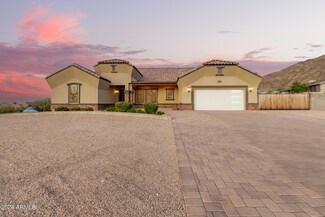10439 S 26th Ave, Phoenix, AZ 85041