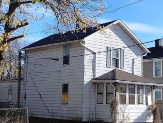 1112 Windom St, Fort Wayne, IN 46808