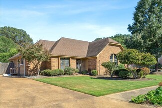 1086 Harpeth Dr, Memphis, TN 38134