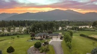 3707 Eastside Hwy, Stevensville, MT 59870
