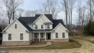 65 Forge Rd, Glen Mills, PA 19342