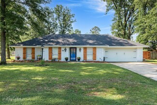 20 Forest Grove Ln, Haughton, LA 71037