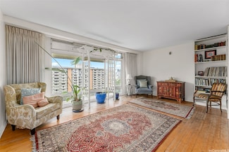 1519 Nuuanu Ave Unit 947, Honolulu, HI 96817