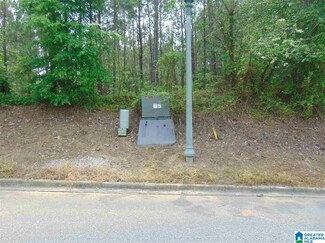 162 Jewell Cir Unit 2, Bessemer, AL 35022