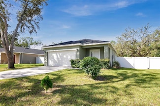1780 Grand Oak Dr, Apopka, FL 32703