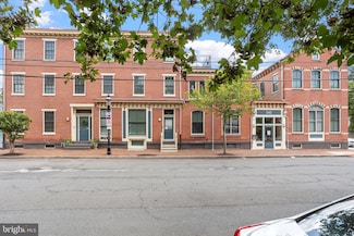 242 Centre St Unit 8, Trenton, NJ 08611