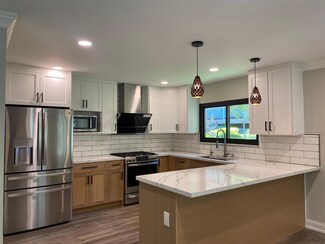 2 Calypso Ln, San Carlos, CA 94070