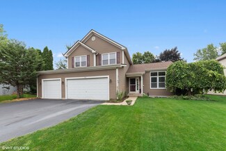969 Woodbridge Dr, Cary, IL 60013
