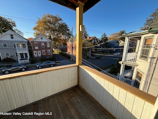 191 N Hamilton St Unit 2, Poughkeepsie, NY 12601