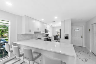 6 Stratford Dr E Unit D, Boynton Beach, FL 33436