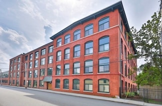 150 Rumford Ave Unit 306, Mansfield, MA 02048