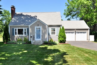 22 Carleton Rd, West Hartford, CT 06107