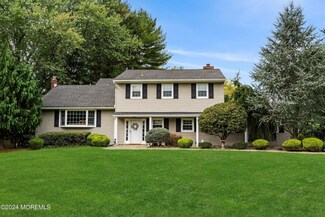 49 Camille Ln, Freehold, NJ 07728