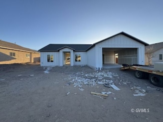 8656 Yavapai Dr, Safford, AZ 85546