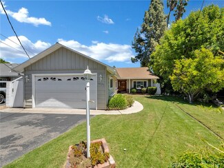 16135 Huston St, Encino, CA 91436