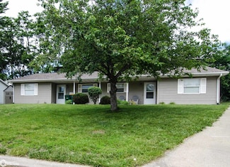 1011 B W Adams, Fairfield, IA 52556