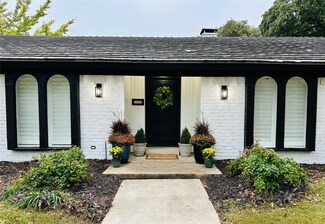 1805 Burr Oak St, Arlington, TX 76012