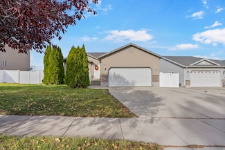 6150 W Nellies St, West Jordan, UT 84081