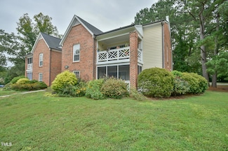 1002 Kingswood Dr Unit H, Chapel Hill, NC 27517