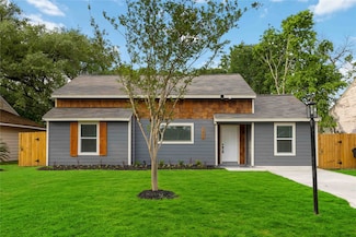3806 Zephyr St, Houston, TX 77021
