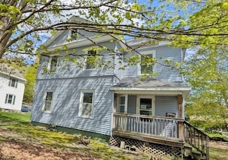 20 Greenway St, Pittsfield, MA 01201
