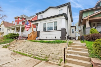 1131 Erie St, Racine, WI 53402