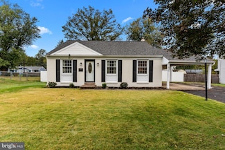 967 Jeffrey Dr, Southampton, PA 18966