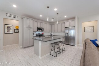 155 N Lakeview Blvd Unit 227, Chandler, AZ 85225