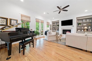 1045 Endeavour Ct, Marietta, GA 30064