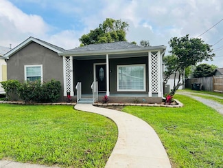 1118 Academy St, Houma, LA 70360