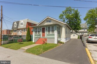 429 Willows Ave, Folcroft, PA 19032