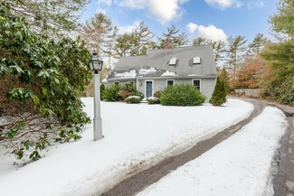 757 Old Falmouth Rd, Marstons Mills, MA 02648