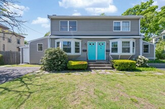 71 Hartford St, Newton Highlands, MA 02461