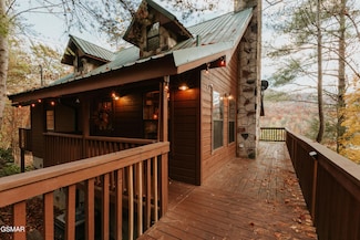 1730 Red Fox Ridge Way, Sevierville, TN 37862