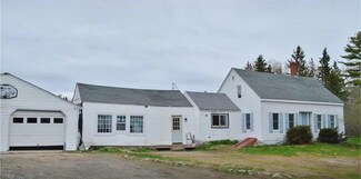 186 Bay Rd, Brooklin, ME 04616