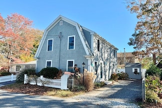 23 Zylpha Rd, Harwich Port, MA 02646