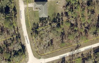 16364 Cayman Rd, Weeki Wachee, FL 34614
