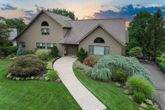 34 Rosenbrook Dr, Lincoln Park, NJ 07035