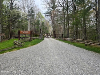 701 Wilderness Trail, Oneida, TN 37841